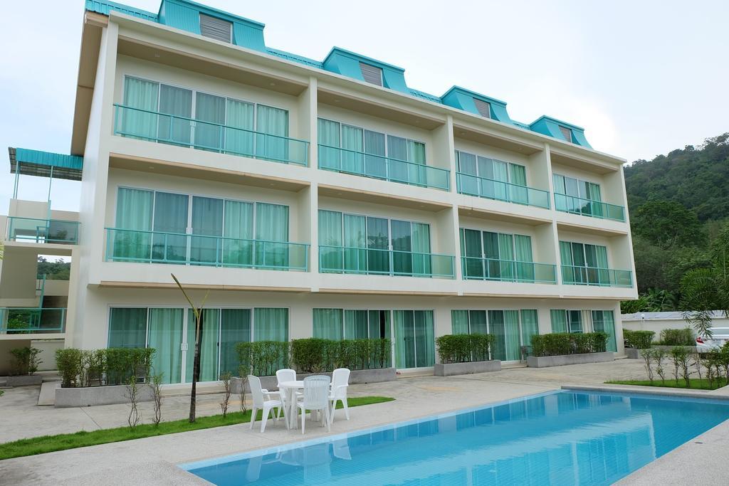 Condor Apartment Nai Harn الغرفة الصورة