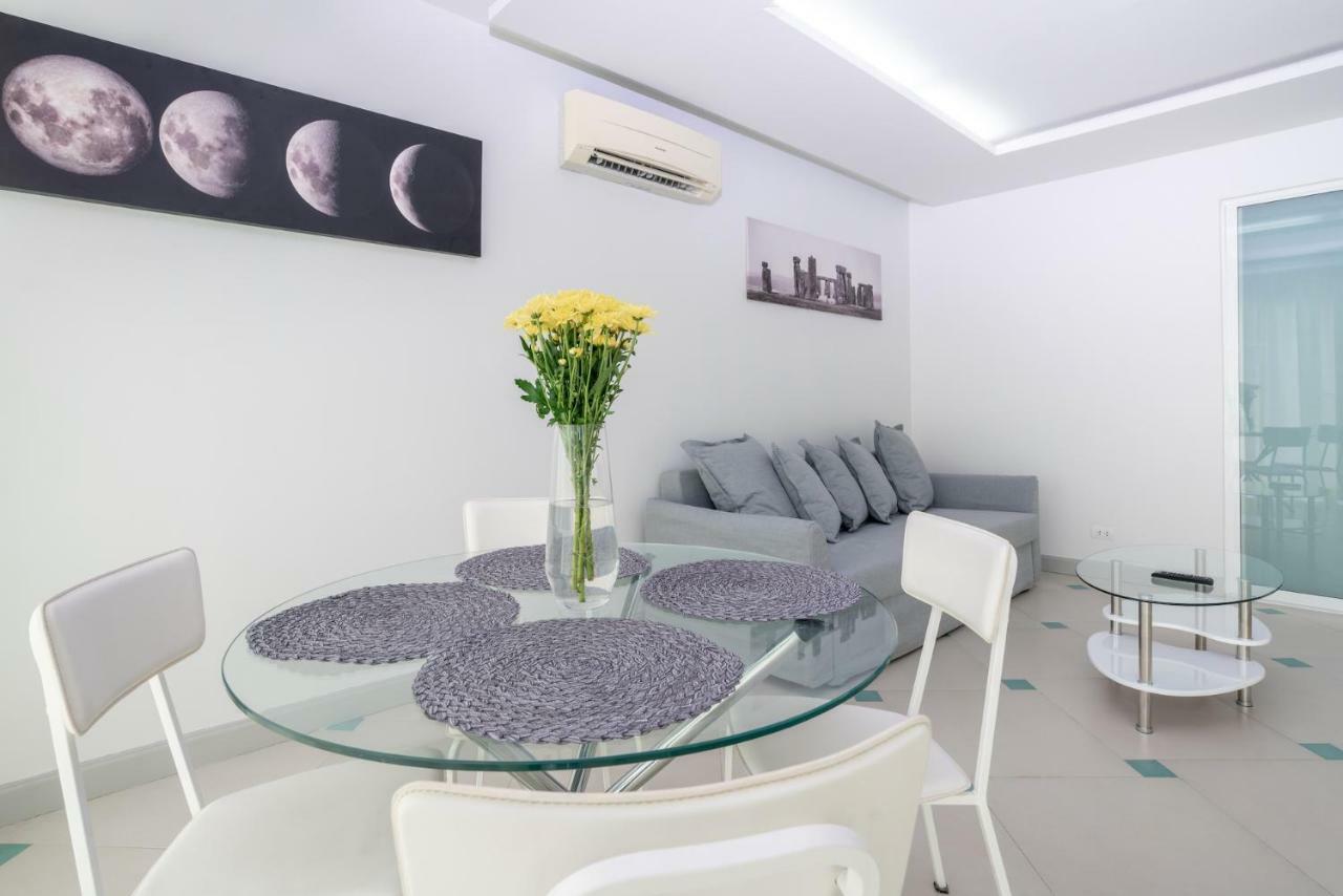 Condor Apartment Nai Harn المظهر الخارجي الصورة